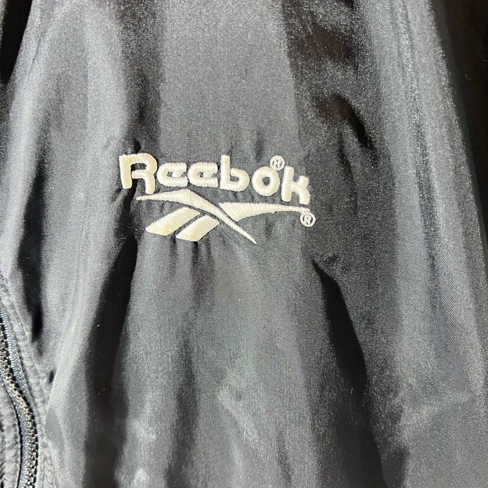 Vintage Reebok windbreaker - Picture 2 of 7